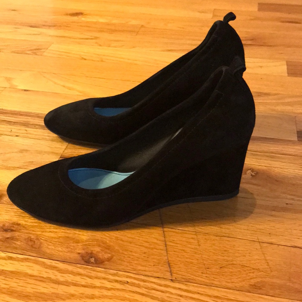 Lanvin Suede Wedges - Picture 3 of 7